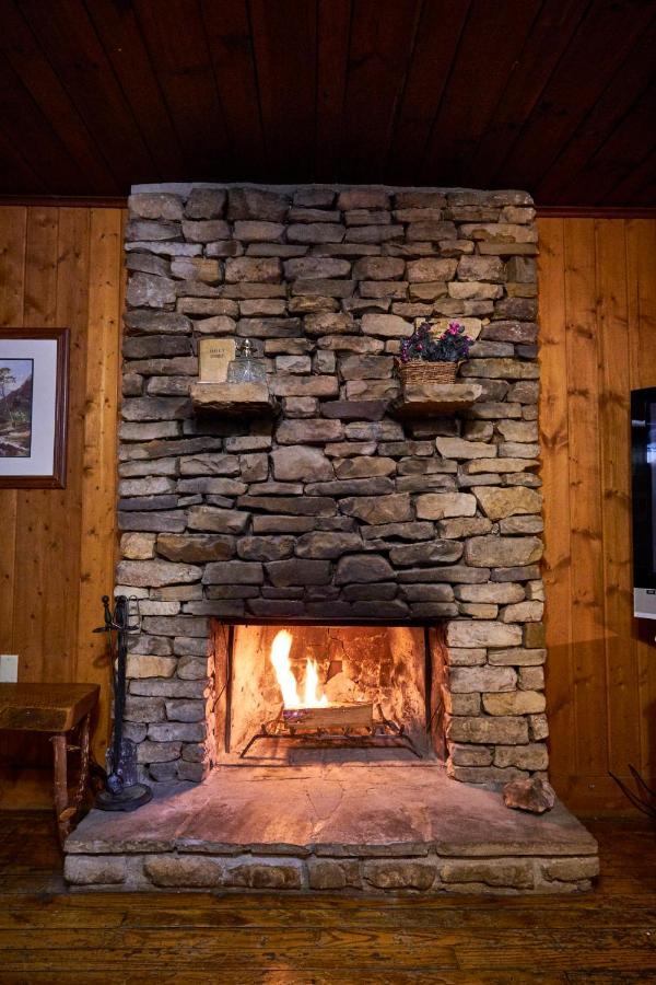A Cabin In The Woods Pigeon Forge Exterior photo
