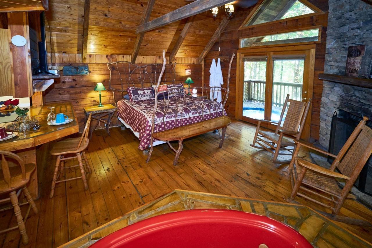 A Cabin In The Woods Pigeon Forge Exterior photo