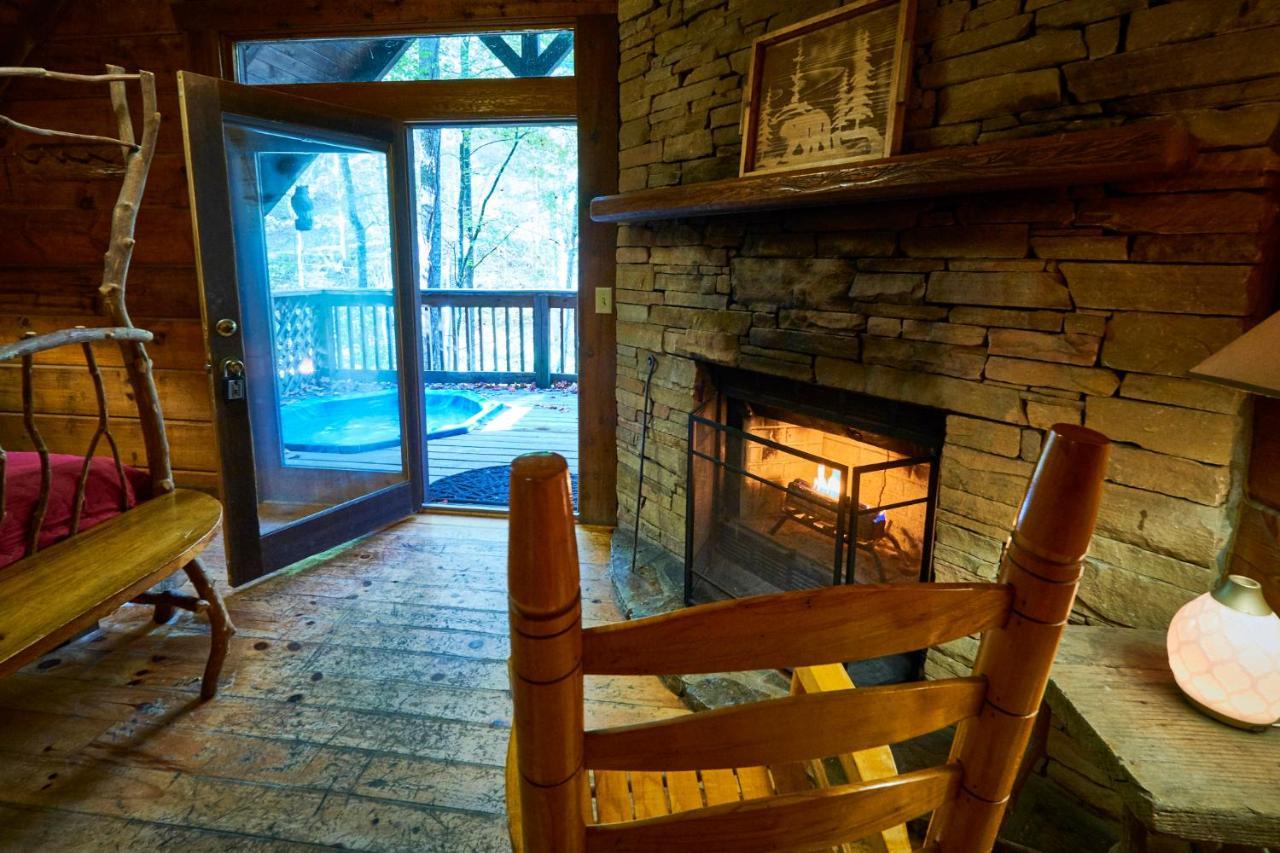 A Cabin In The Woods Pigeon Forge Exterior photo
